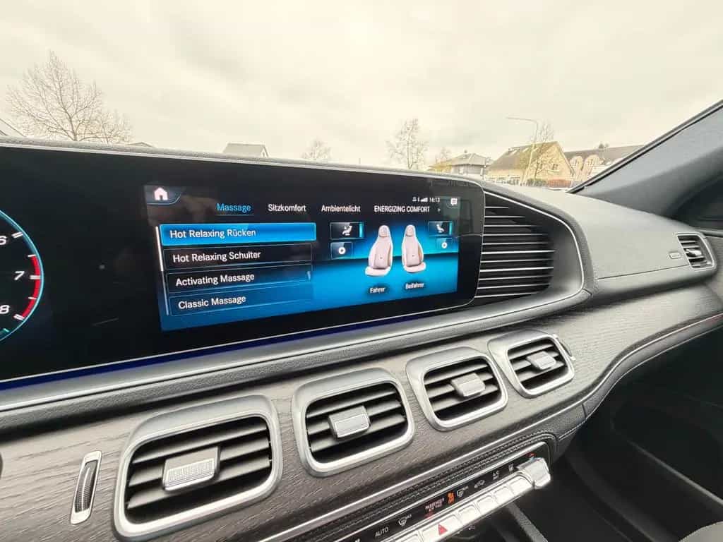 Mercedes-Benz GLE-Class 12/2020-photo-29
