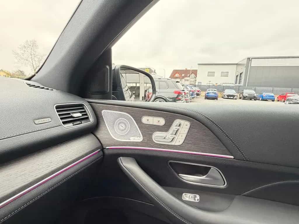 Mercedes-Benz GLE-Class 12/2020-photo-39