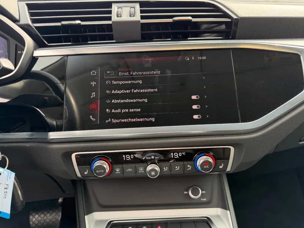 Audi Q3 35 TFSI advanced*SHZ*ASSIST*TEMP*LED* 10/2020-photo-22