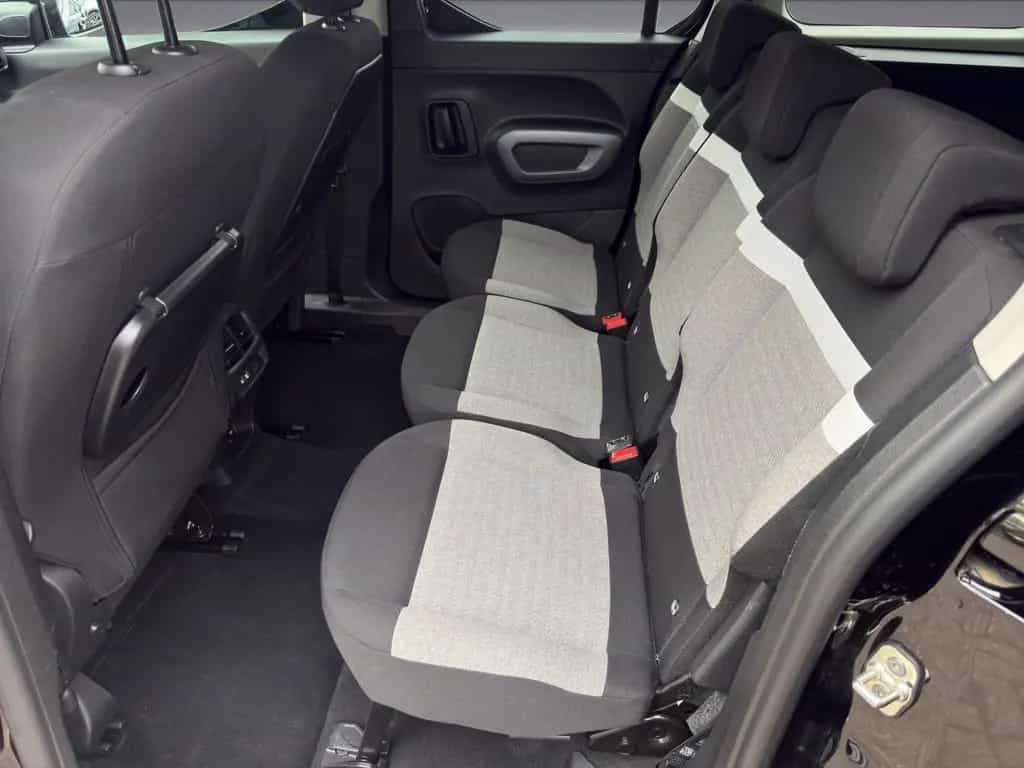 Citroën Berlingo XL BlueHDi 130 EAT8 MAX 7 Sitzer & Navi 05/2024-photo-11