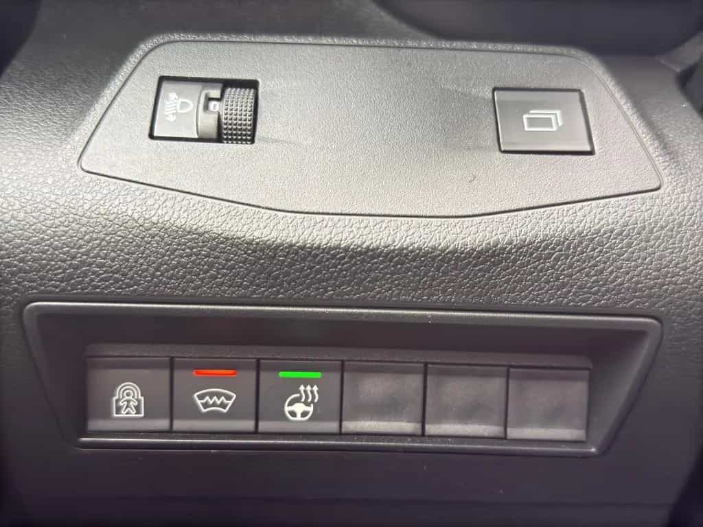 Citroën Berlingo XL BlueHDi 130 EAT8 MAX 7 Sitzer & Navi 05/2024-photo-27