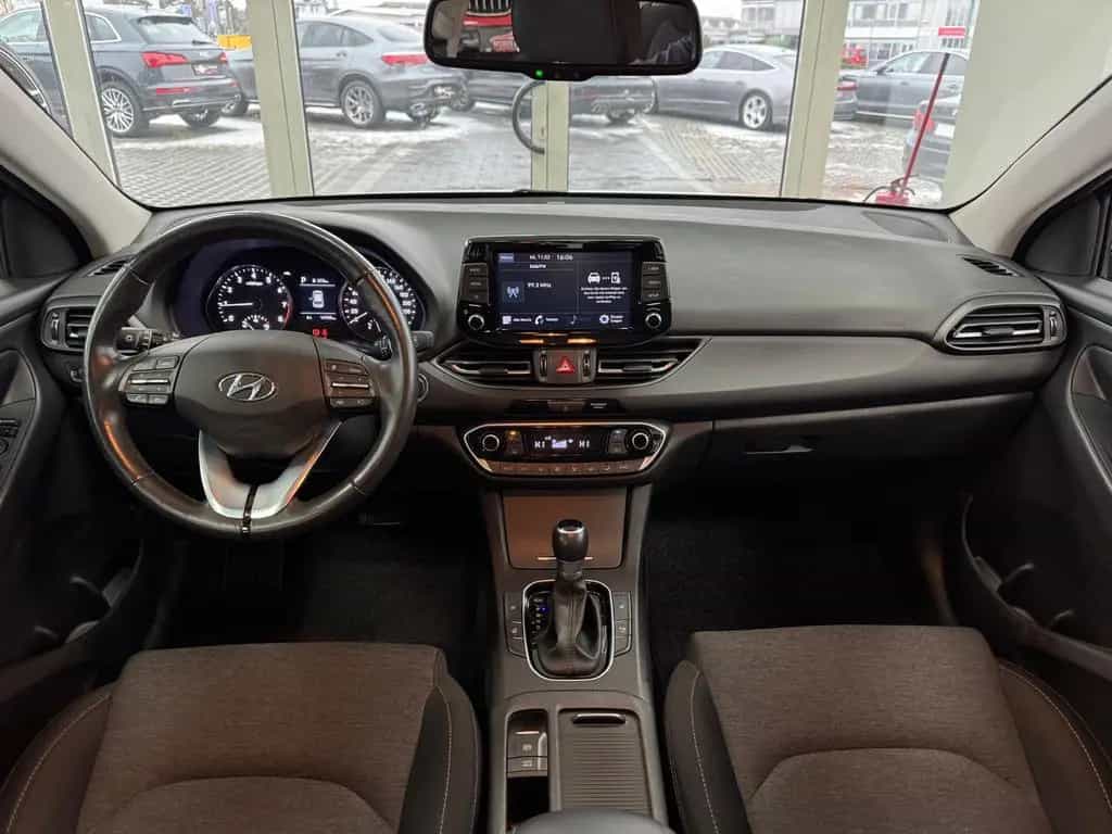 Hyundai i30 Kombi"AUTOMATIK"Trend"KAMERA"SPUR ASS."LED" 12/2022-photo-14