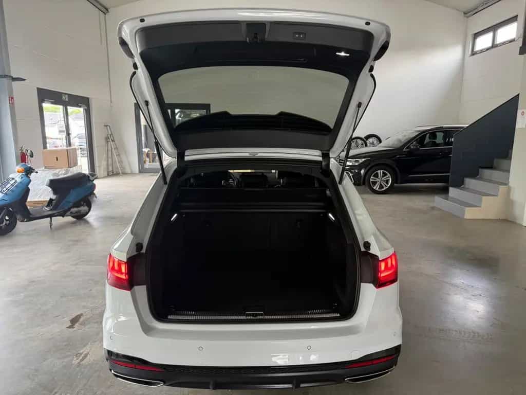 Audi A4 Avant 40 TDI quattro S line Matrix/HUD/360 11/2022-photo-13