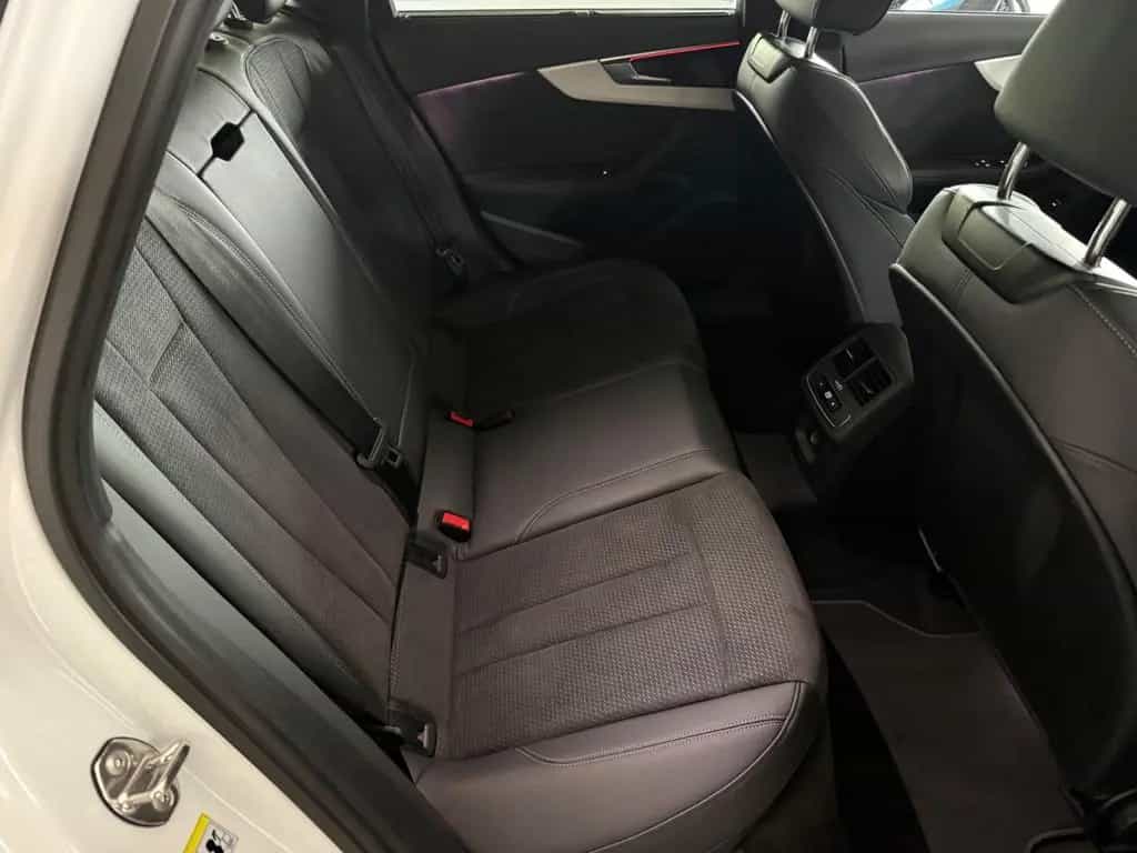 Audi A4 Avant 40 TDI quattro S line Matrix/HUD/360 11/2022-photo-16