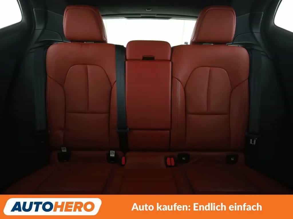 Volvo XC40 2.0 T5 Momentum AWD Aut.*NAVI*LED*ACC*CAM* 03/2018-photo-15