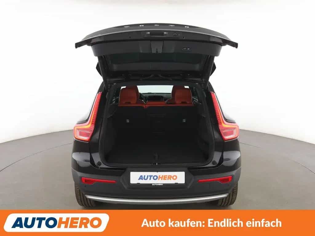 Volvo XC40 2.0 T5 Momentum AWD Aut.*NAVI*LED*ACC*CAM* 03/2018-photo-16