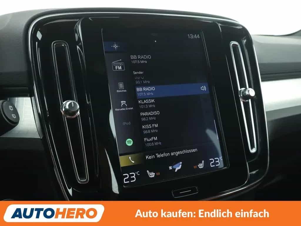 Volvo XC40 2.0 T5 Momentum AWD Aut.*NAVI*LED*ACC*CAM* 03/2018-photo-22