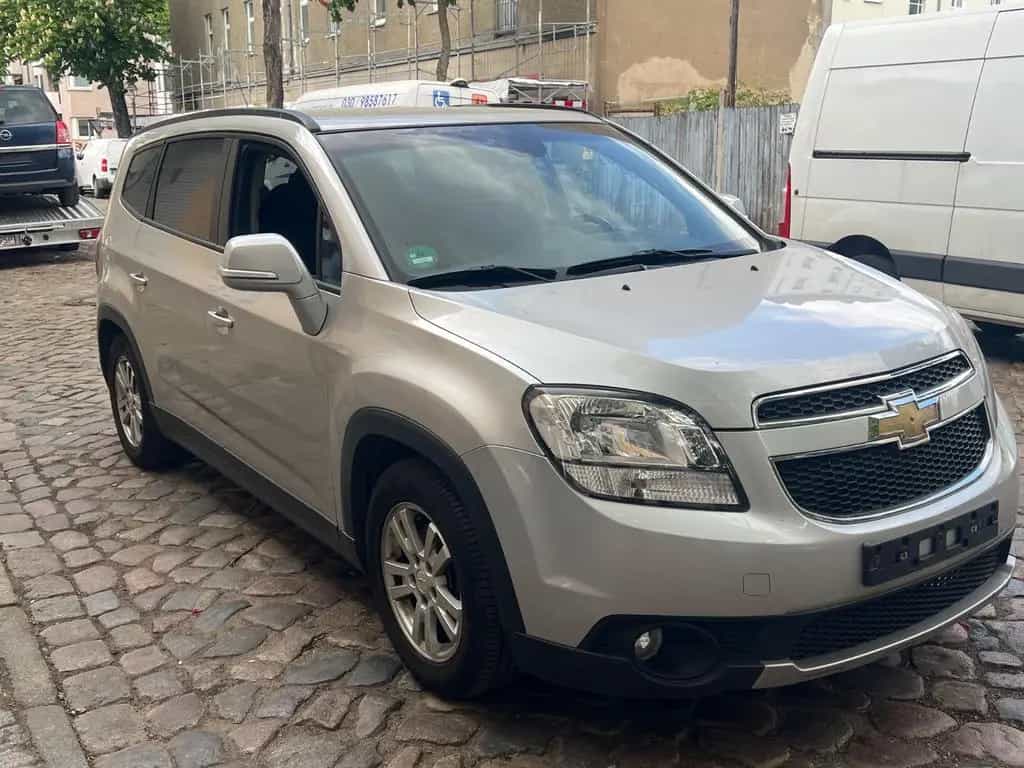 Chevrolet Orlando 1.4 Automatik *7-SITZER+R.KAMERA*118.TKM 01/2014-photo-1