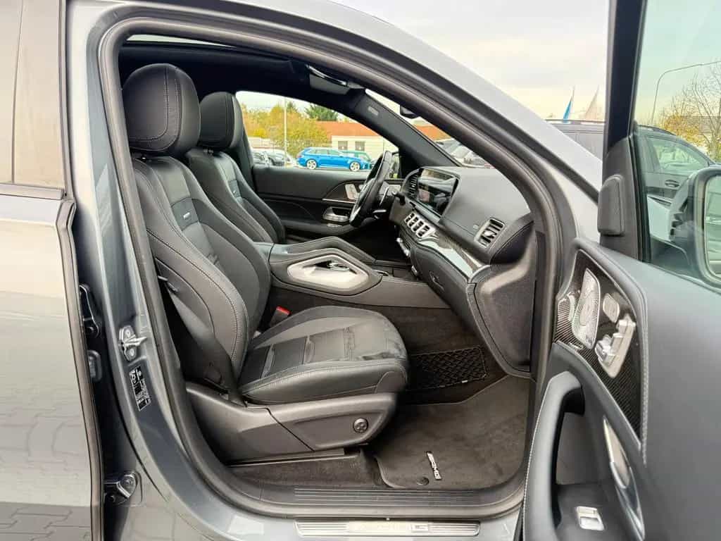 Mercedes-Benz GLE-Class 05/2021-photo-12