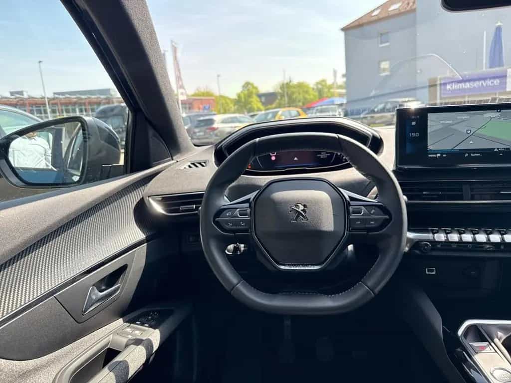 Peugeot 3008 Active Pack Digitales Cockpit LED 2-Zonen-K 01/2024-photo-9