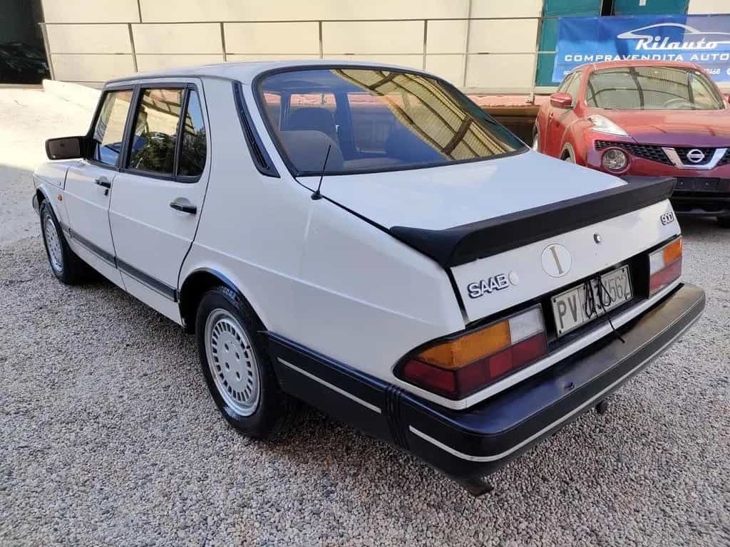 Saab 900 i 5p Aut Tettuccio+Gancio+AC 04/1987-photo-11