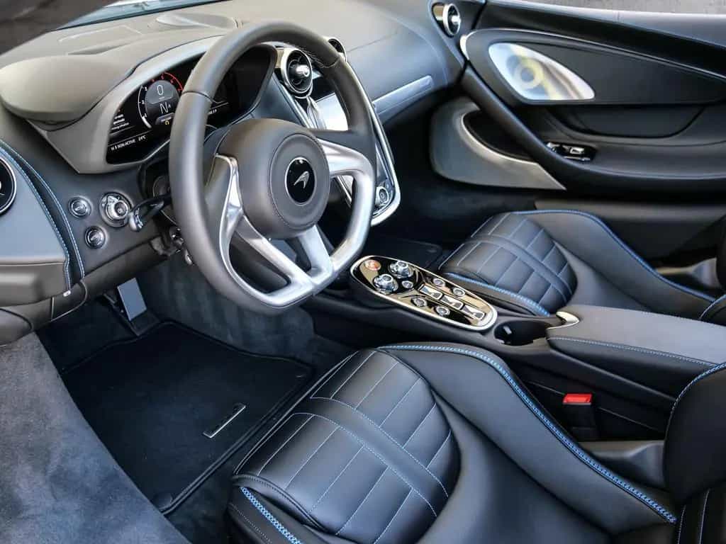 McLaren GTS Luxe, MSO Black Pack, Sports Exhaust null-photo-11