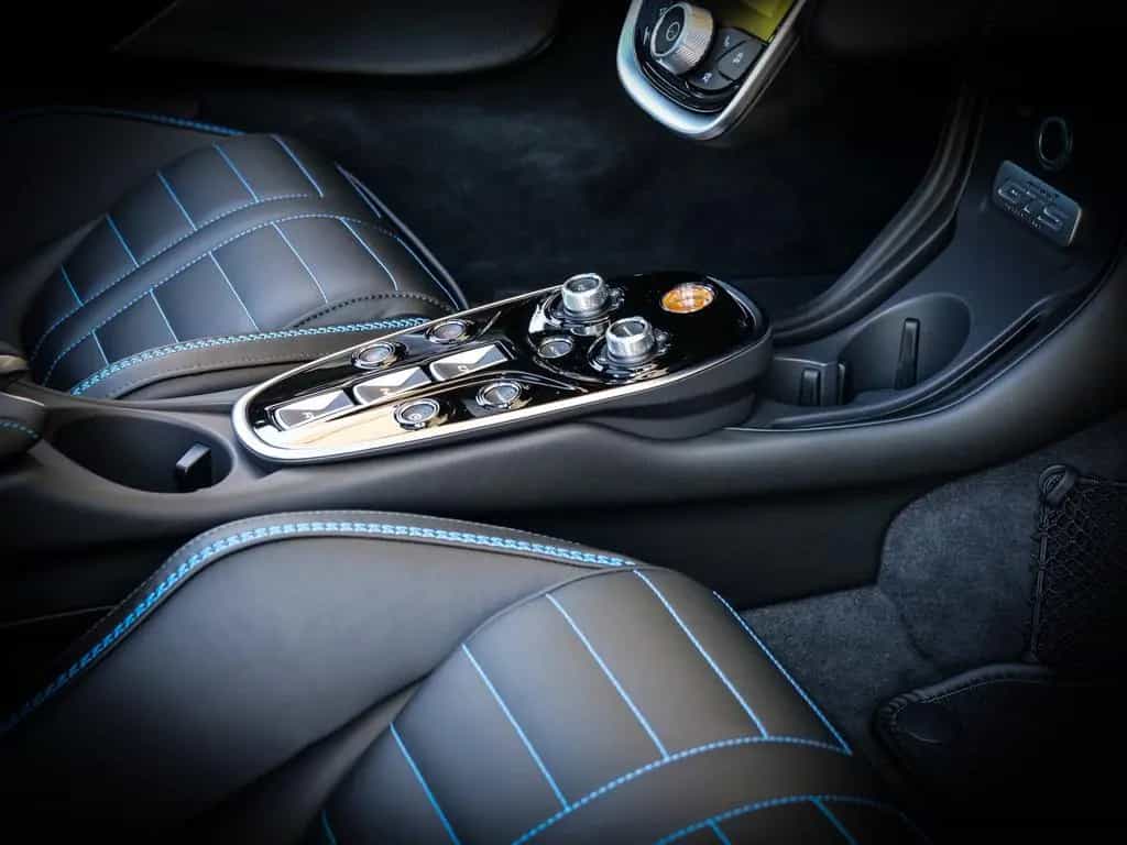McLaren GTS Luxe, MSO Black Pack, Sports Exhaust null-photo-15