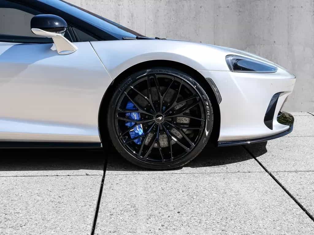 McLaren GTS Luxe, MSO Black Pack, Sports Exhaust null-photo-8
