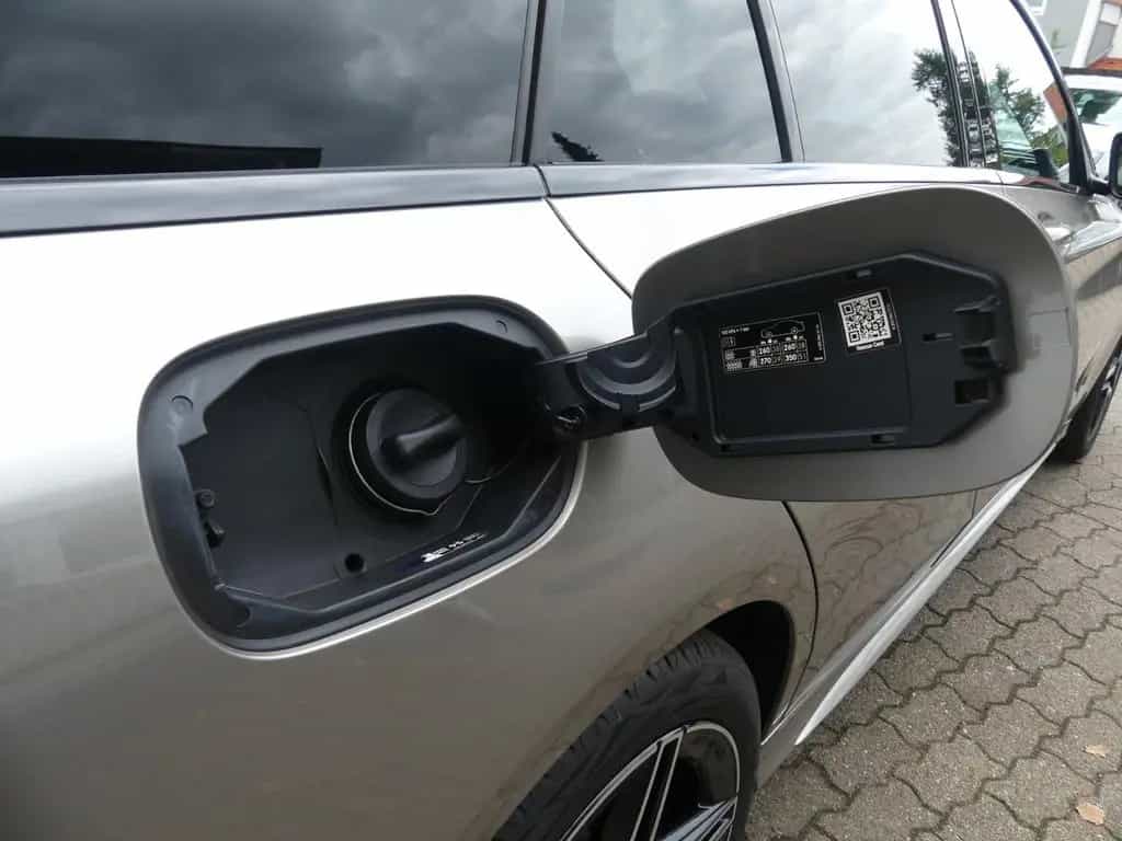 Mercedes-Benz C 200 T, AMG, 1. Hd, Burm., LED., Top Zustand 09/2019-photo-41