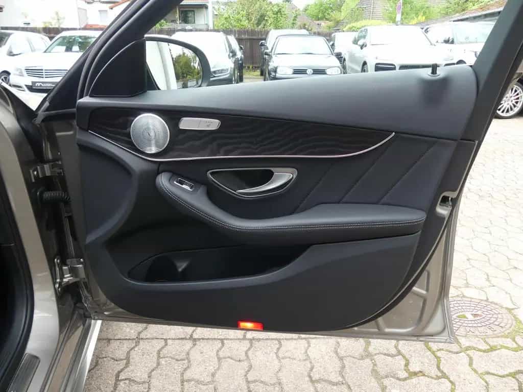Mercedes-Benz C 200 T, AMG, 1. Hd, Burm., LED., Top Zustand 09/2019-photo-46