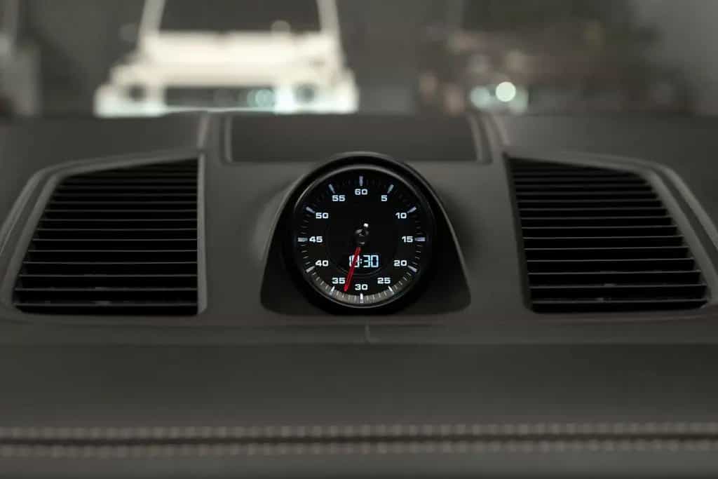 Porsche Cayenne Basis 08/2020-photo-23