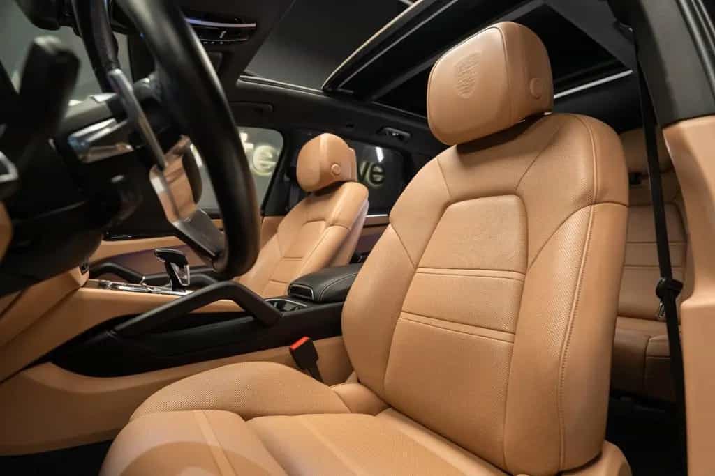Porsche Cayenne Basis 08/2020-photo-24