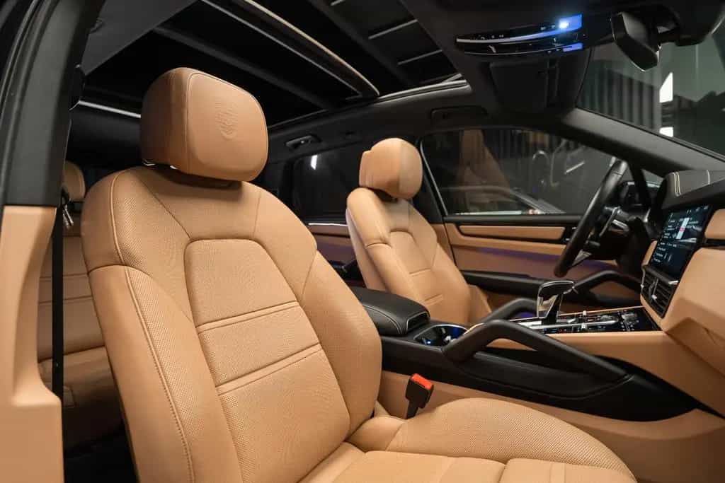 Porsche Cayenne Basis 08/2020-photo-36