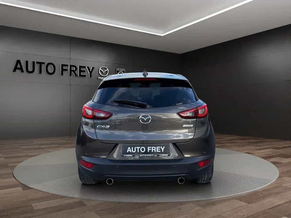 Mazda CX-3 2.0 120 Exclusive+NAVIGATION+SITZHEIZUNG+LE 06/2018-photo-3
