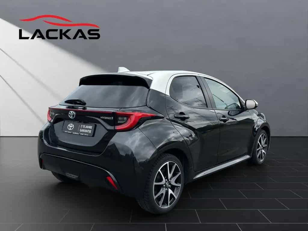 Toyota Yaris STYLE*CARPLAY*SHZ*HUD*PDC 15J-GARANTIE* 11/2020-photo-4