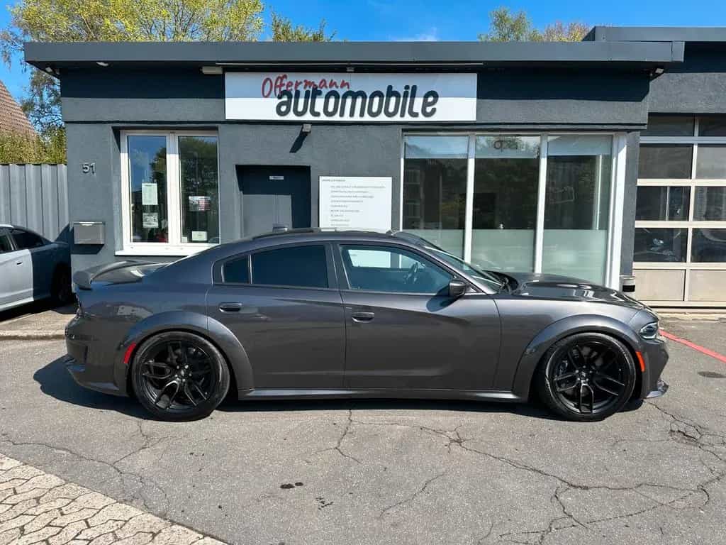 Dodge Charger 6,4l SC*WideBody*CarPlay*GARANTIE*SHZ*SK 03/2022-photo-10