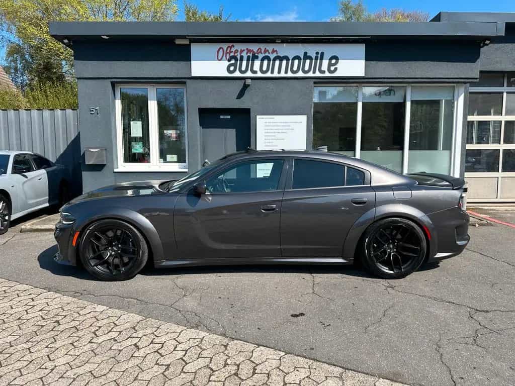 Dodge Charger 6,4l SC*WideBody*CarPlay*GARANTIE*SHZ*SK 03/2022-photo-11