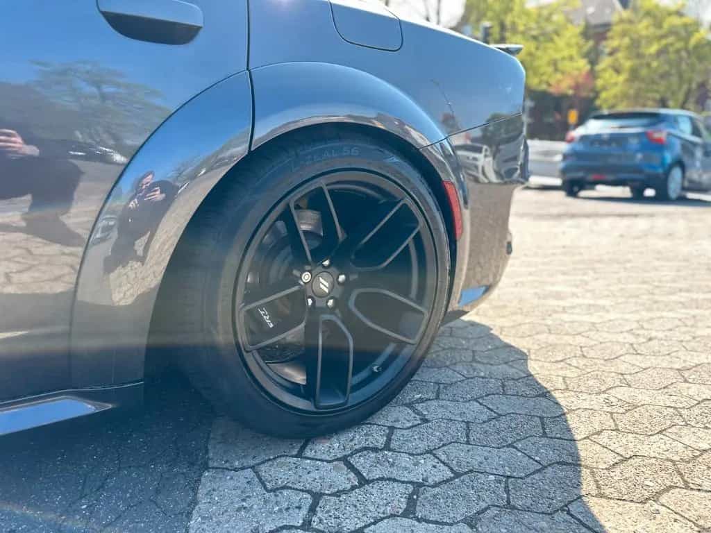 Dodge Charger 6,4l SC*WideBody*CarPlay*GARANTIE*SHZ*SK 03/2022-photo-13