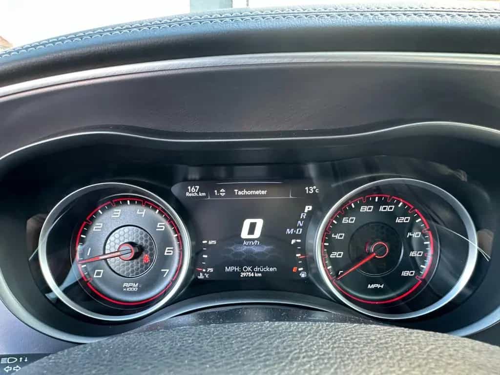 Dodge Charger 6,4l SC*WideBody*CarPlay*GARANTIE*SHZ*SK 03/2022-photo-4