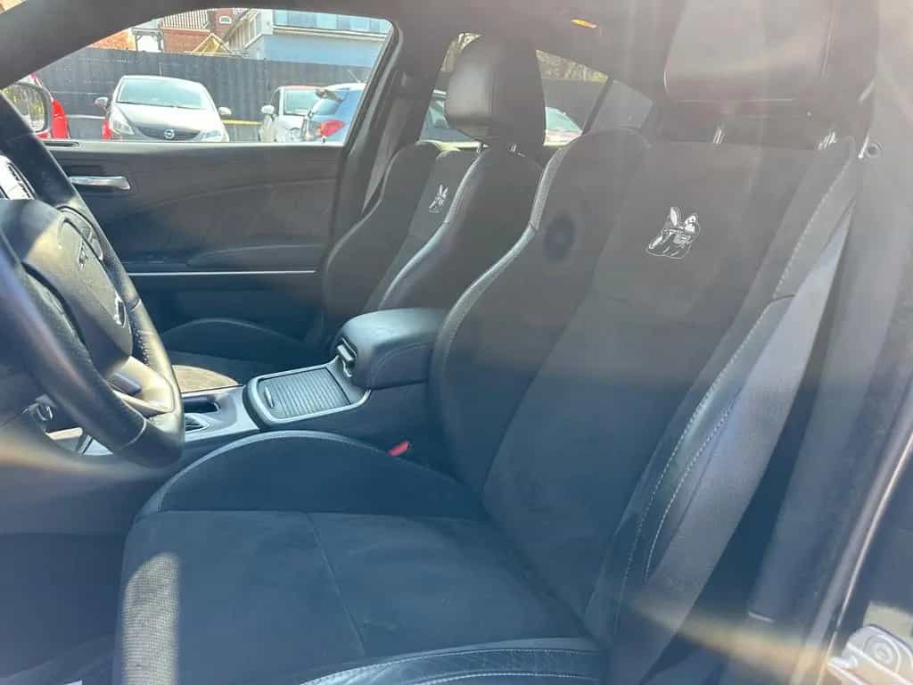 Dodge Charger 6,4l SC*WideBody*CarPlay*GARANTIE*SHZ*SK 03/2022-photo-9