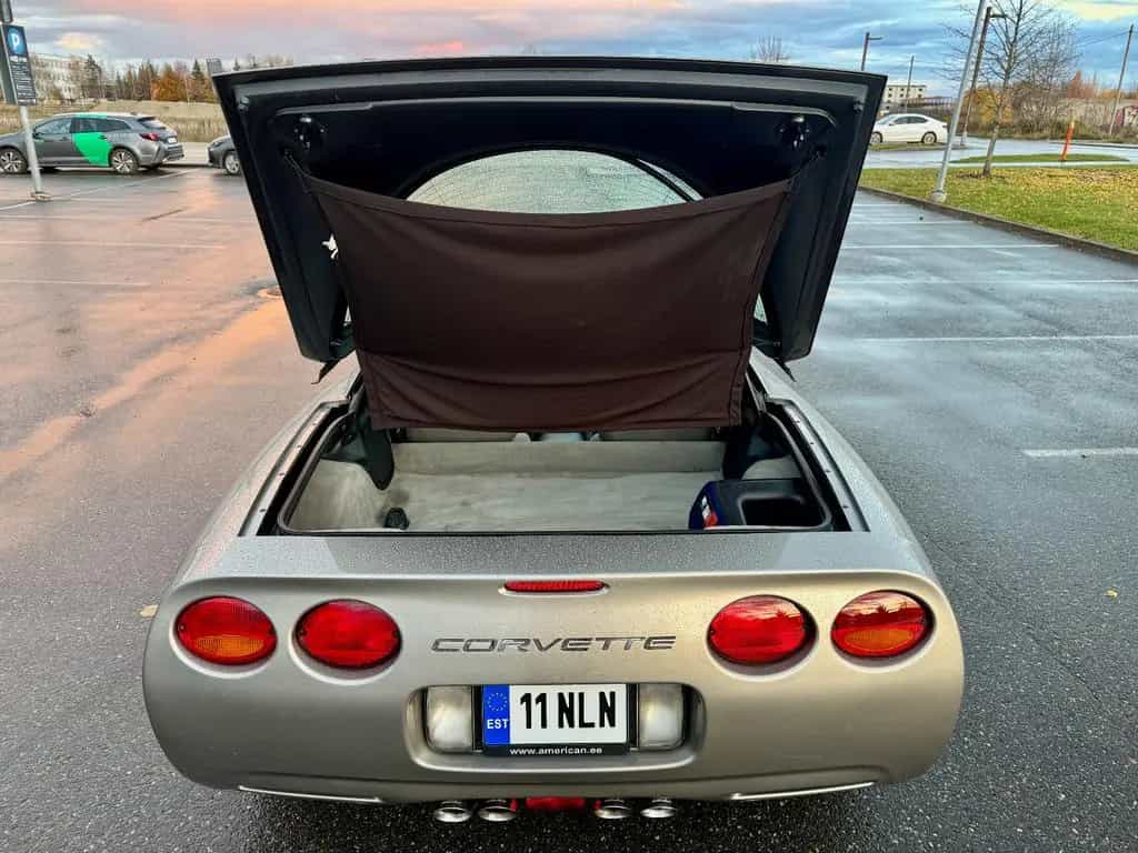 Corvette C5 ,  €6000 maintenance, Ready to drive 07/2001-photo-12