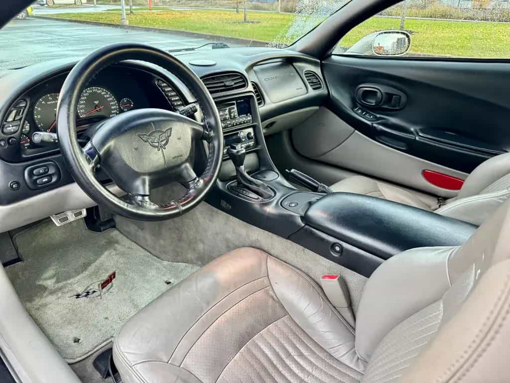 Corvette C5 ,  €6000 maintenance, Ready to drive 07/2001-photo-9