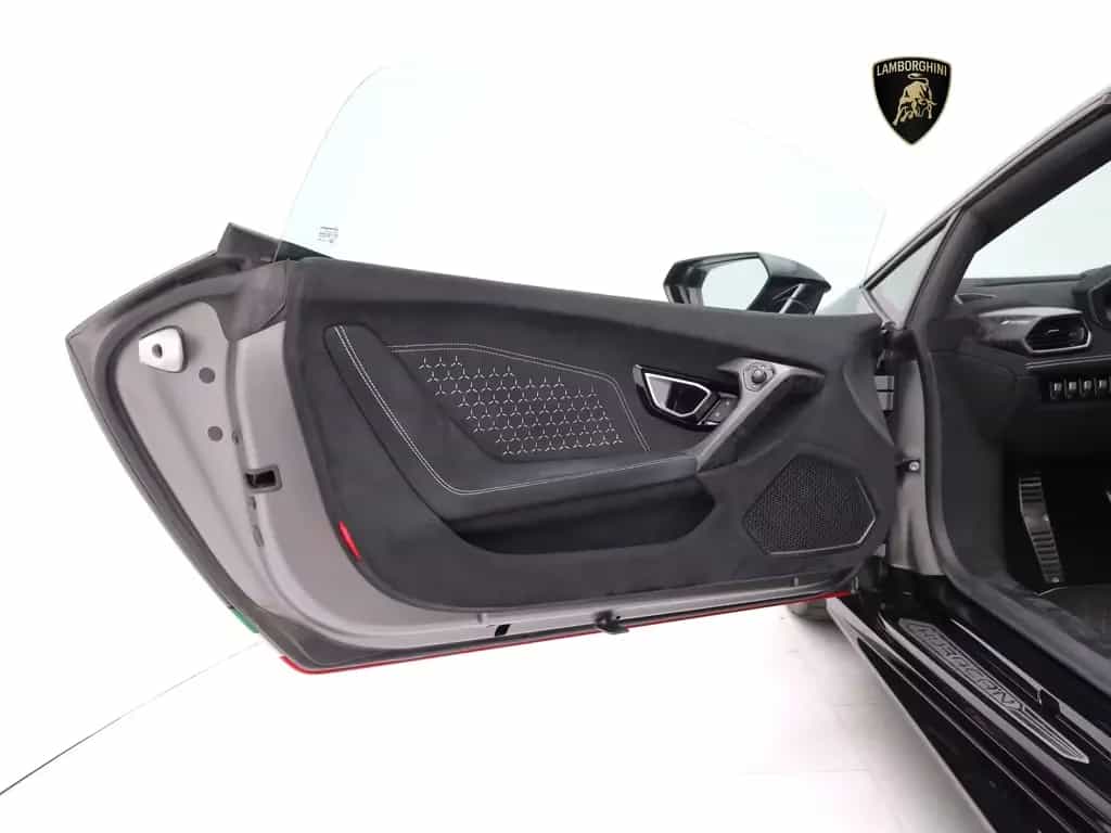 Lamborghini Huracán Performante Spyder I Lamborghini Hamburg 04/2019-photo-17