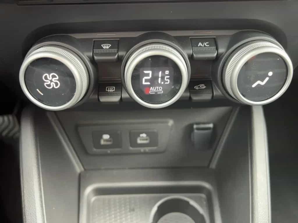 Dacia Duster JOURNEY LPG TCe 100 SITZHEIZUNG 02/2023-photo-15