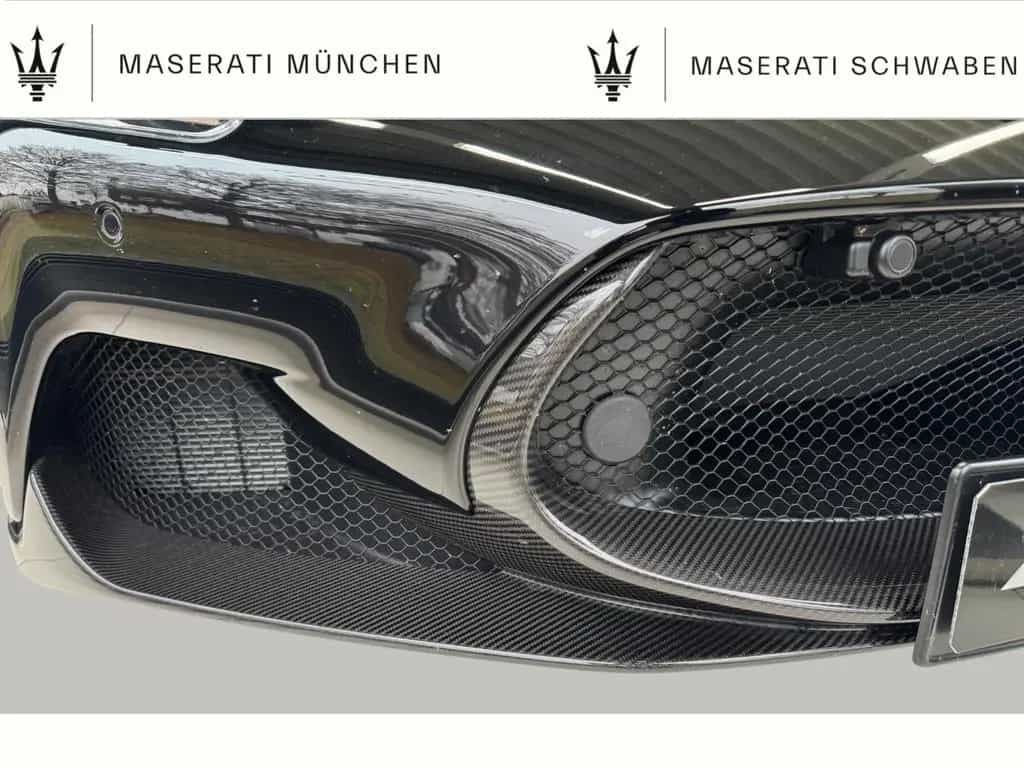 Maserati MC20 / Carbon Interieur+ Exterieur/ Hebe-Lift! 07/2025-photo-18