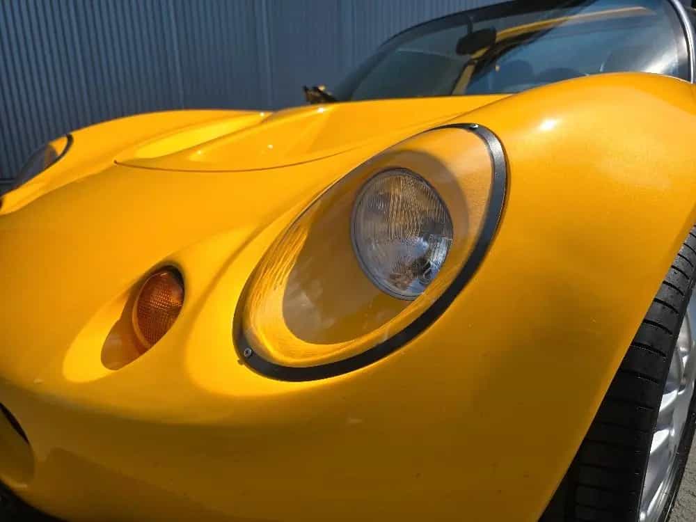 Lotus Elise 111 Serie I aus 1. Hand (LHD, top dokumentiert) 04/2000-photo-10
