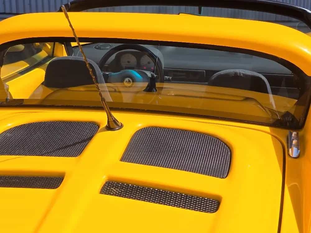 Lotus Elise 111 Serie I aus 1. Hand (LHD, top dokumentiert) 04/2000-photo-12