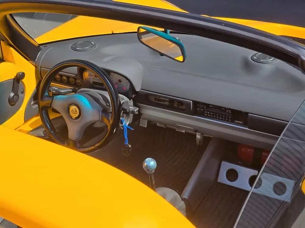 Lotus Elise 111 Serie I aus 1. Hand (LHD, top dokumentiert) 04/2000-photo-15