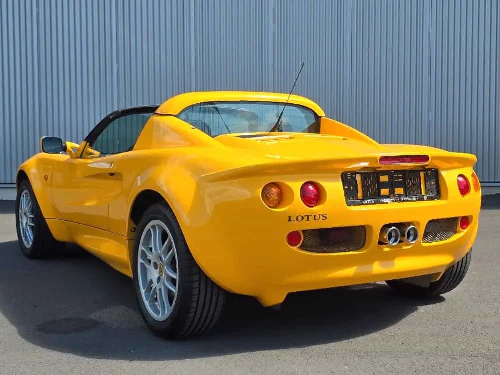 Lotus Elise 111 Serie I aus 1. Hand (LHD, top dokumentiert) 04/2000-photo-2