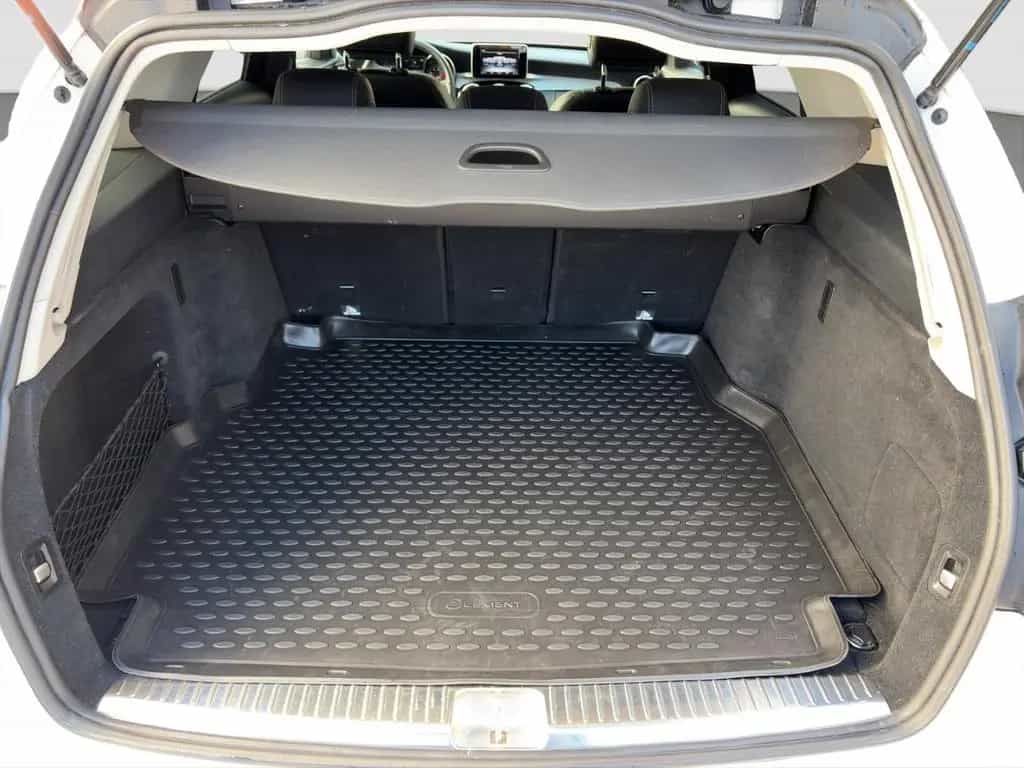 Mercedes-Benz C 180 AVANTGARDE C180 T *LED*NAVI*AHK*SITZHZG* 02/2017-photo-8