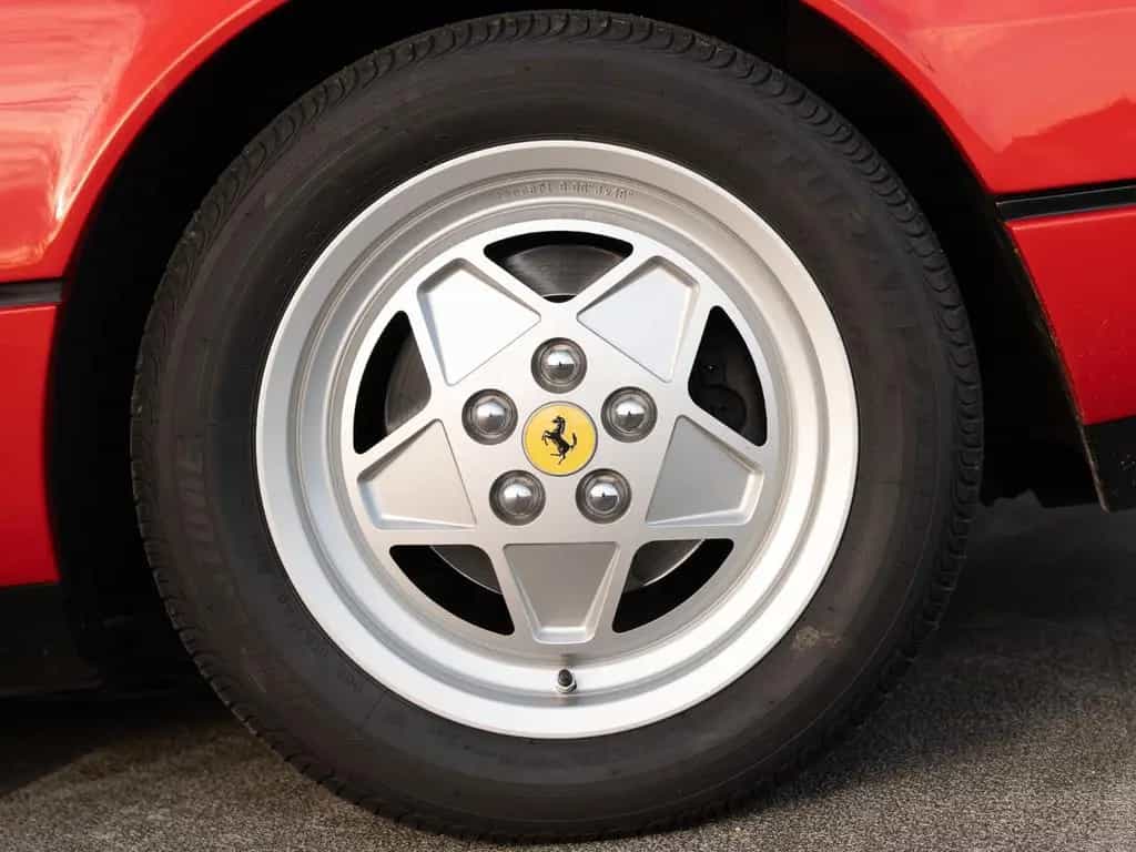 Ferrari 328 GTS V8 mit Kat *inkl. Garantie* 03/1988-photo-10