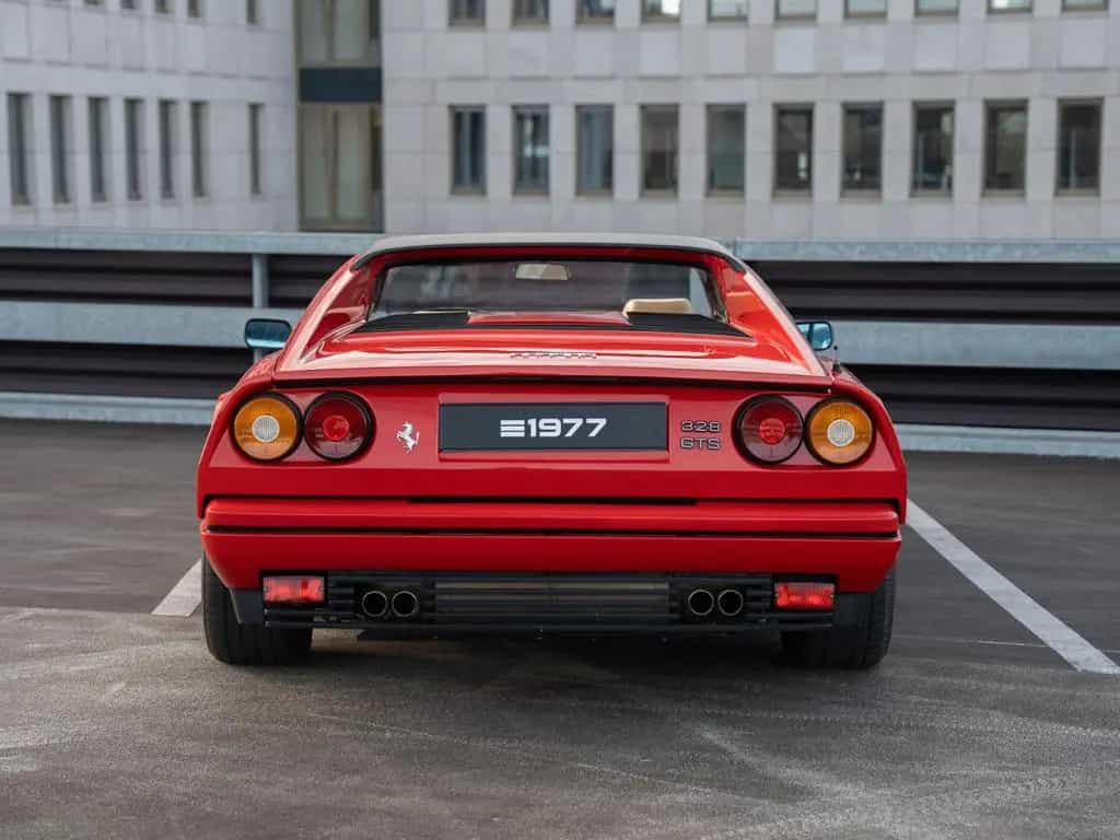 Ferrari 328 GTS V8 mit Kat *inkl. Garantie* 03/1988-photo-4