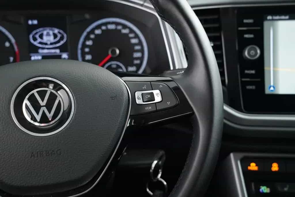 Volkswagen T-ROC 1.0 TSI ACTIVE+SCHECKHEFT KOMPLETT VW 06/2021-photo-12