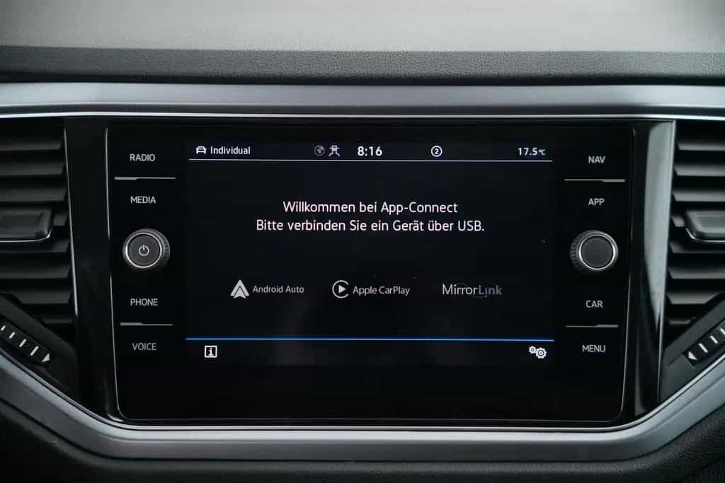Volkswagen T-ROC 1.0 TSI ACTIVE+SCHECKHEFT KOMPLETT VW 06/2021-photo-16