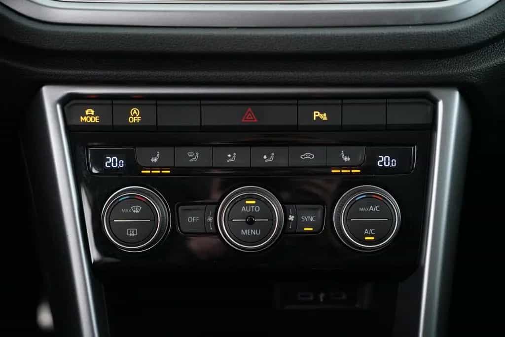 Volkswagen T-ROC 1.0 TSI ACTIVE+SCHECKHEFT KOMPLETT VW 06/2021-photo-21