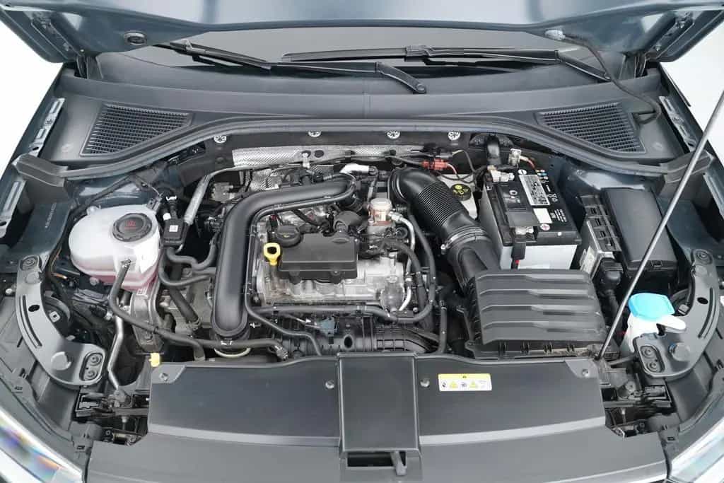 Volkswagen T-ROC 1.0 TSI ACTIVE+SCHECKHEFT KOMPLETT VW 06/2021-photo-25