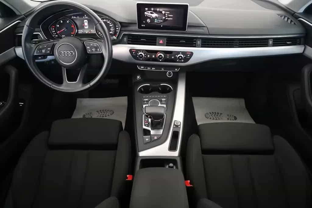 Audi A4 Lim. sport,S line,Navi,LED,SH,8fach bereift 03/2016-photo-2