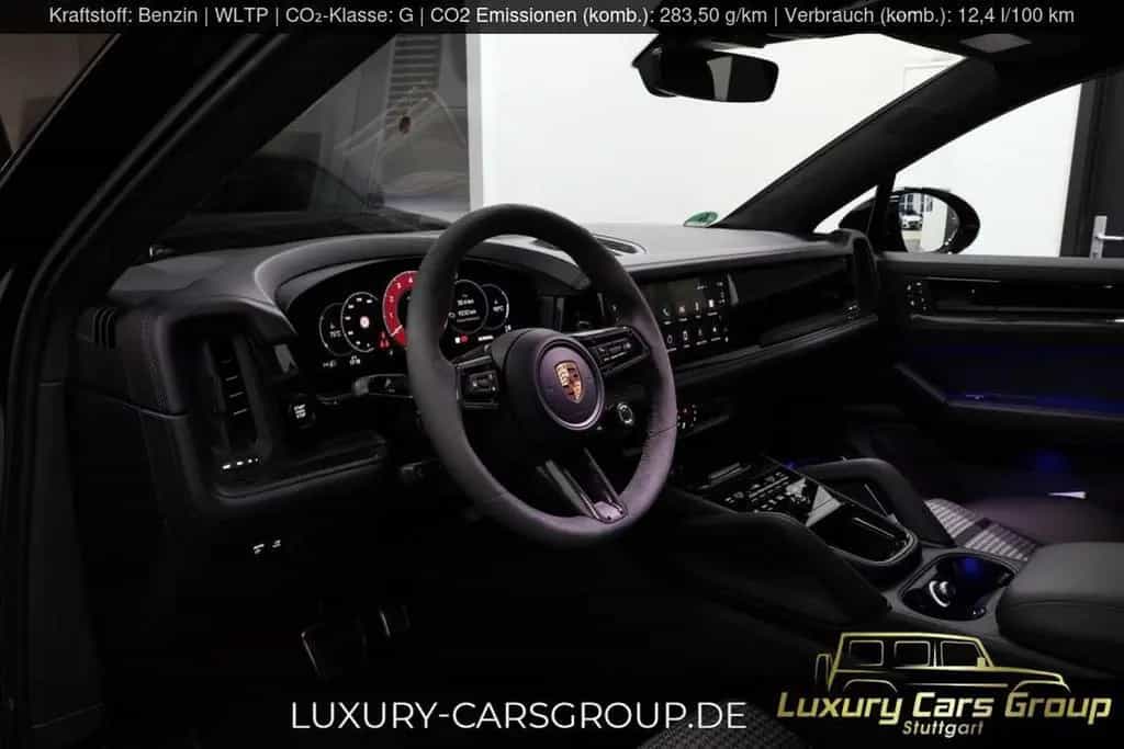 Porsche Cayenne Coupe GTS Turbo GT Pack-Burm-HUD-Carbon 04/2025-photo-24