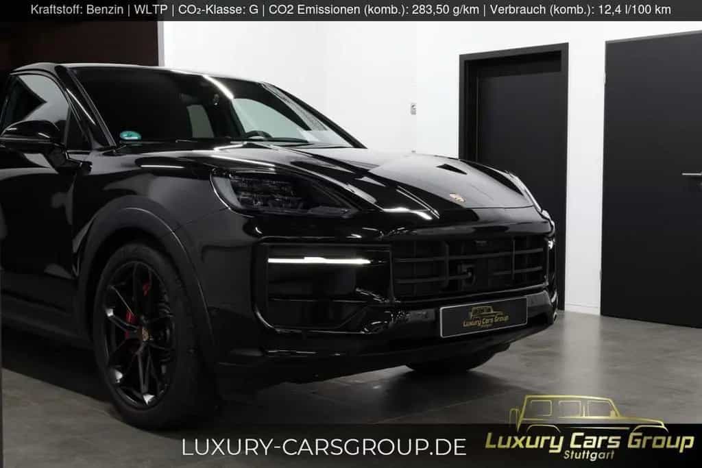 Porsche Cayenne Coupe GTS Turbo GT Pack-Burm-HUD-Carbon 04/2025-photo-3