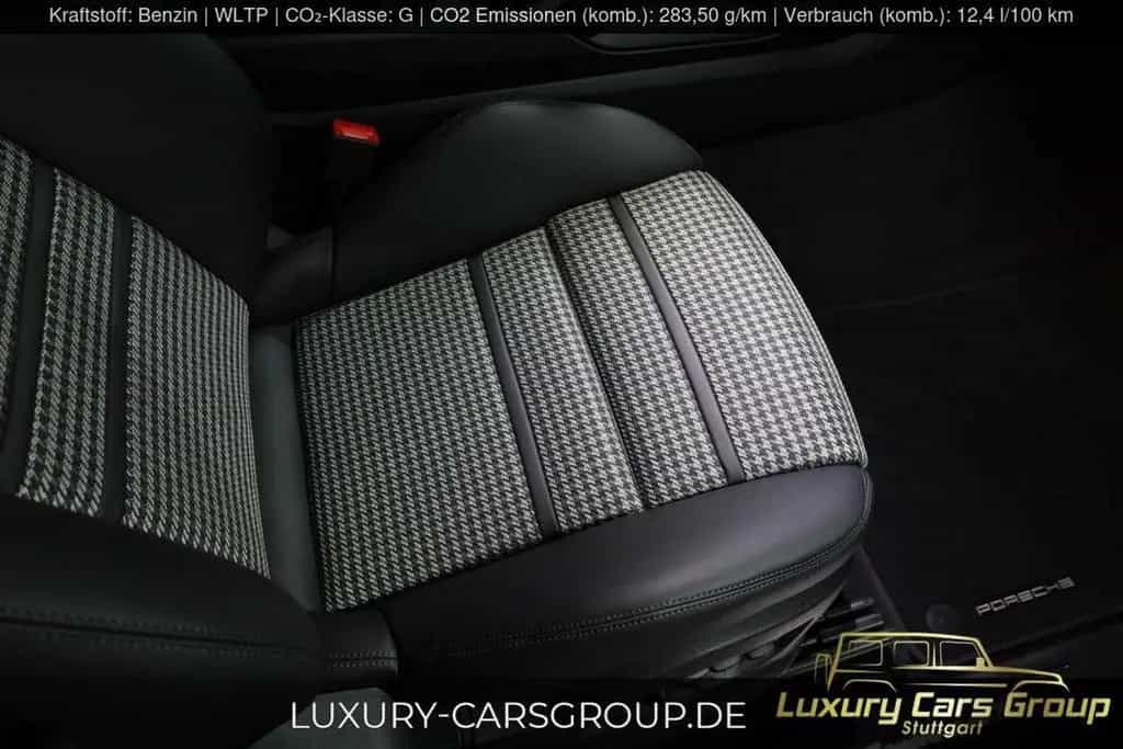 Porsche Cayenne Coupe GTS Turbo GT Pack-Burm-HUD-Carbon 04/2025-photo-33